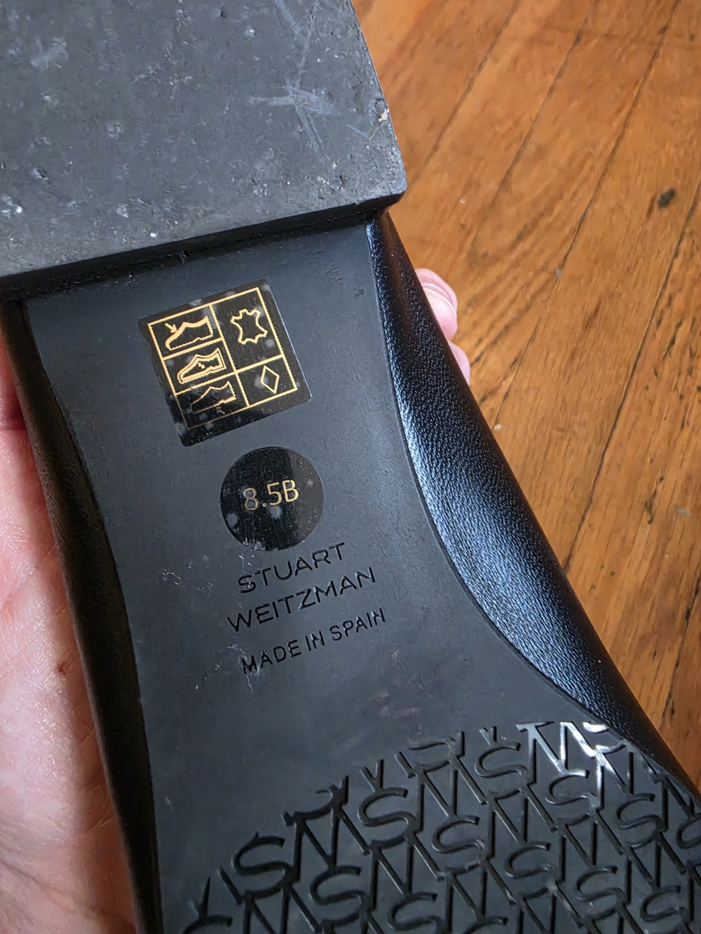 STUART WEITZMAN Black Leather Sleek Bow Ballet Flat $426 MSRP - Picture 8 of 10